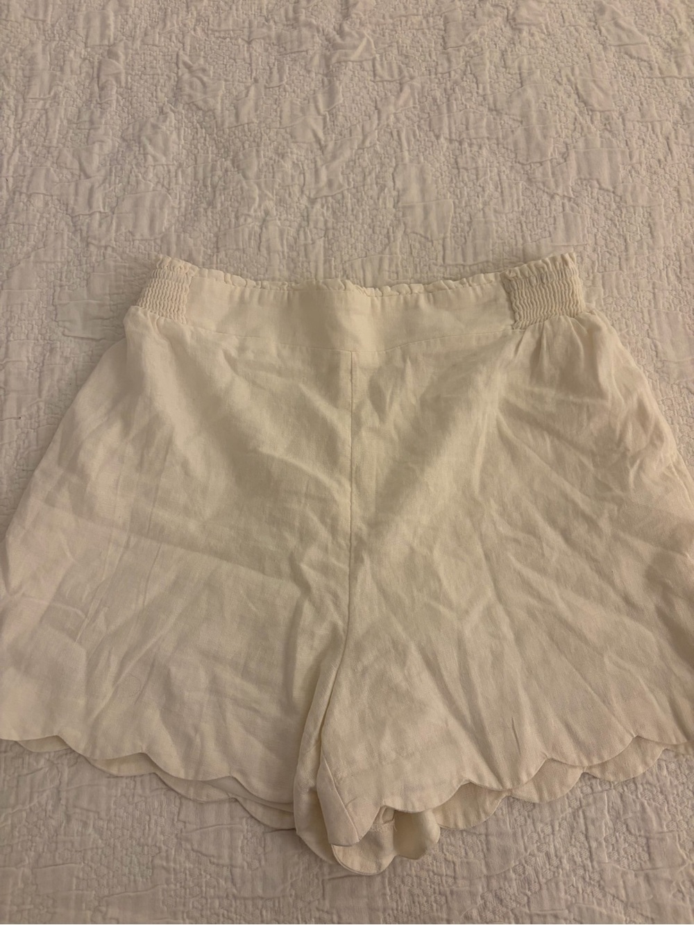LC Lauren Conrad Cream Scallop-Hem High Waist Shorts